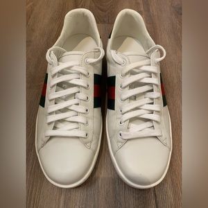 Gucci MEN'S ACE LEATHER SNEAKER